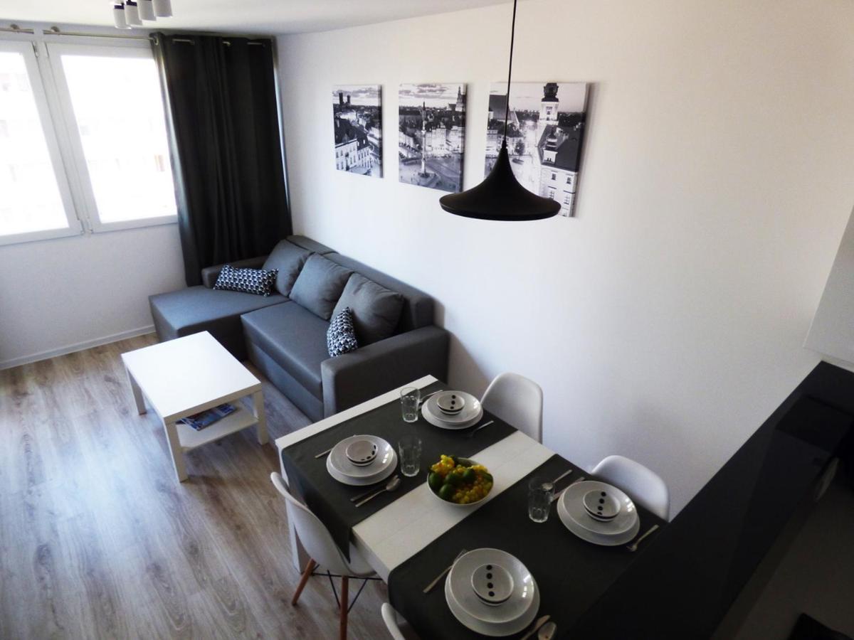 Plac Grzybowski Apartment وارسو المظهر الخارجي الصورة